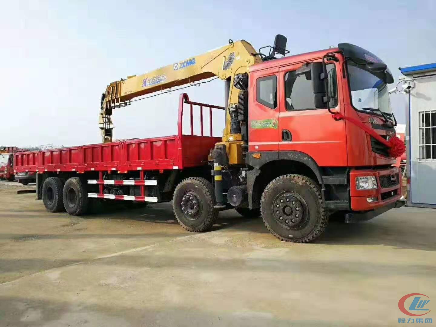 湖北不朽情缘官网登录入口东风特商16吨前四后八随车吊