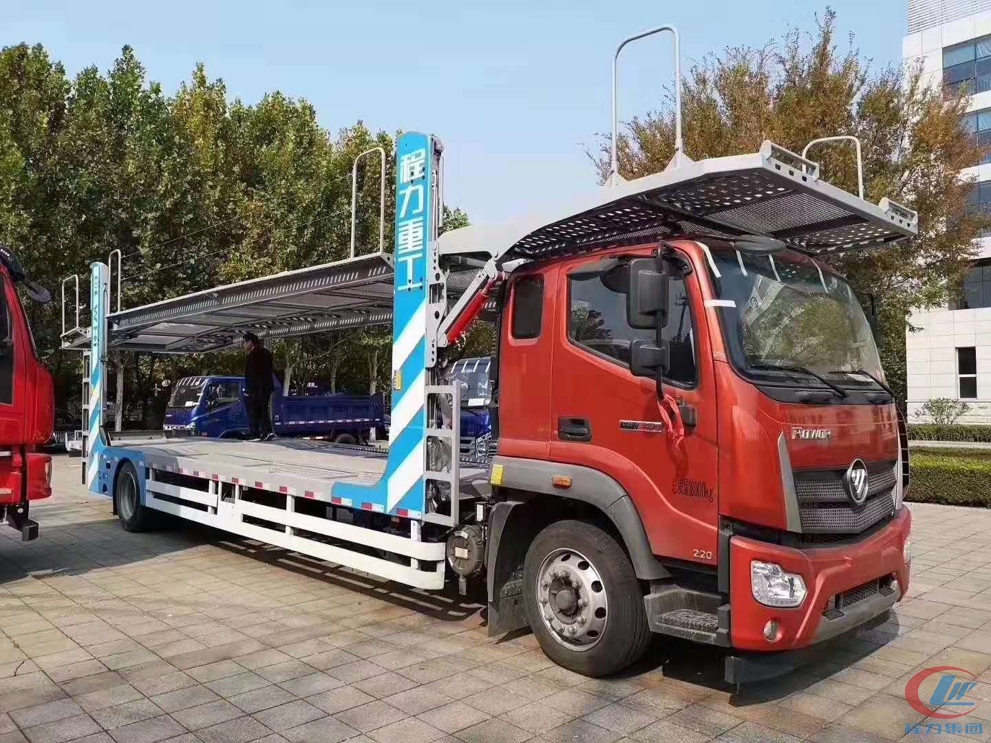 不朽情缘官网登录入口重工福田瑞沃ES5五位轿运车