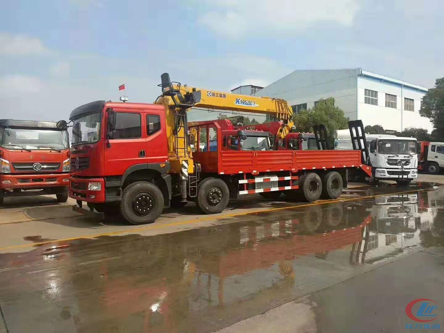 不朽情缘官网登录入口东风随车吊高清图