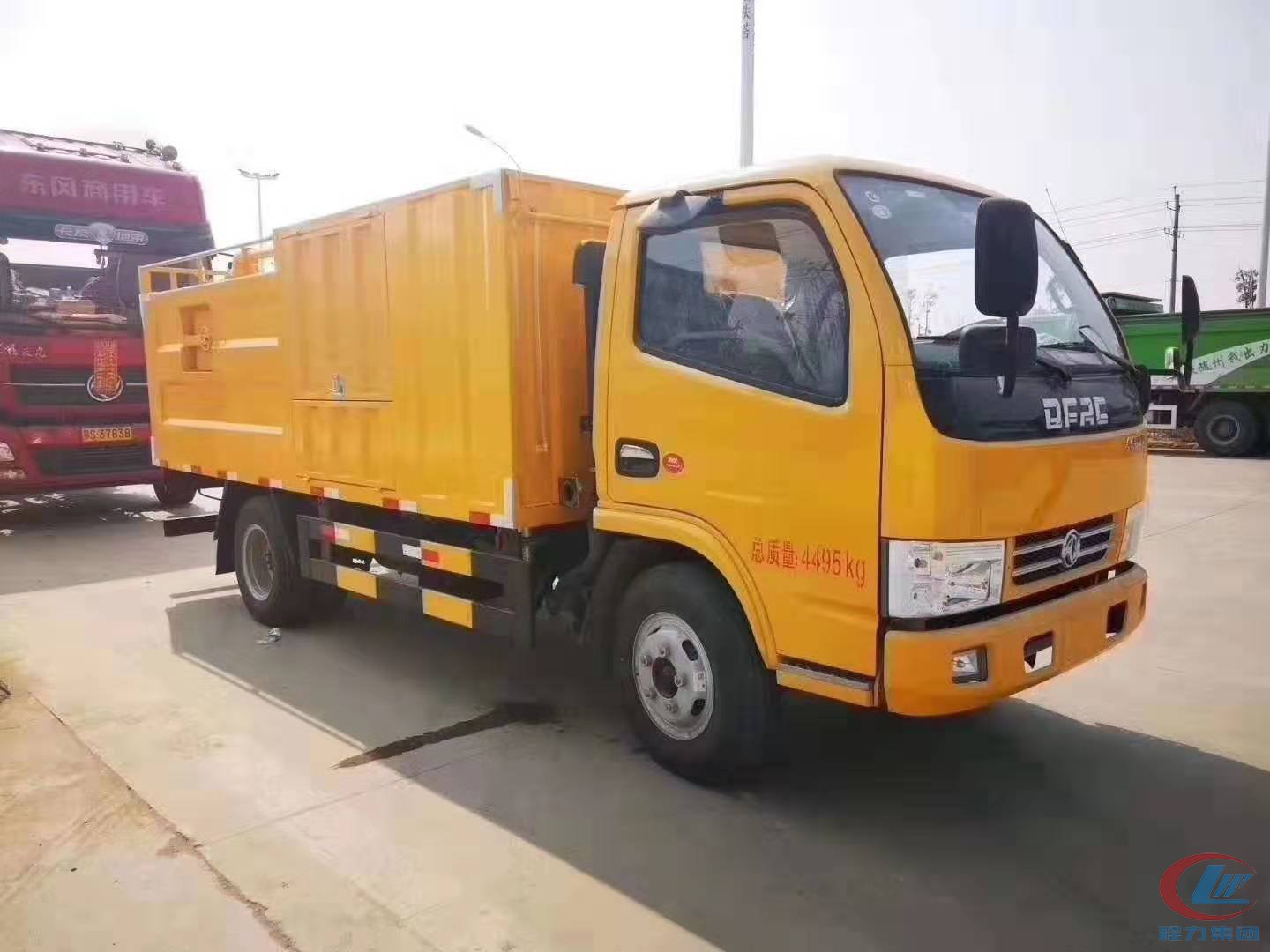 湖北不朽情缘官网登录入口东风多利卡污水处理车