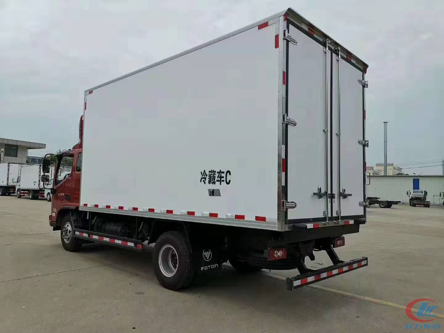不朽情缘官网登录入口福田奥铃冷藏车（厢长6米）侧面图