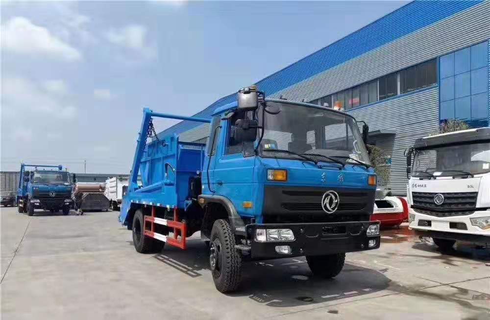 145摆臂垃圾车，出口热销车型