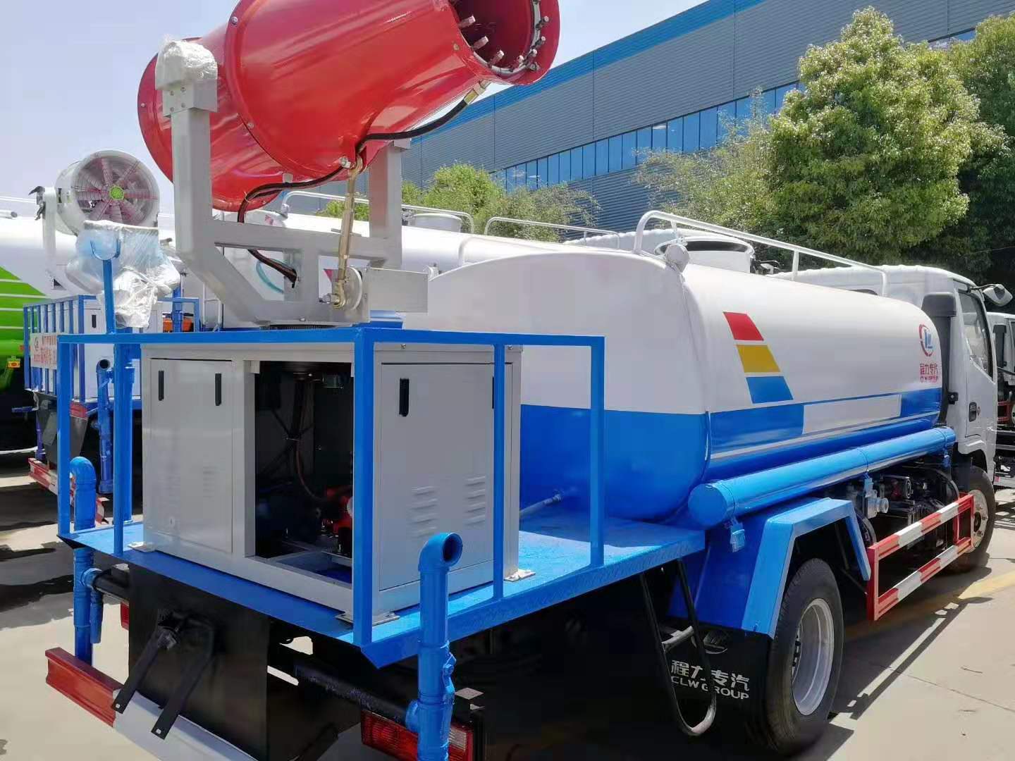 不朽情缘官网登录入口威牌东风5方雾炮洒水车