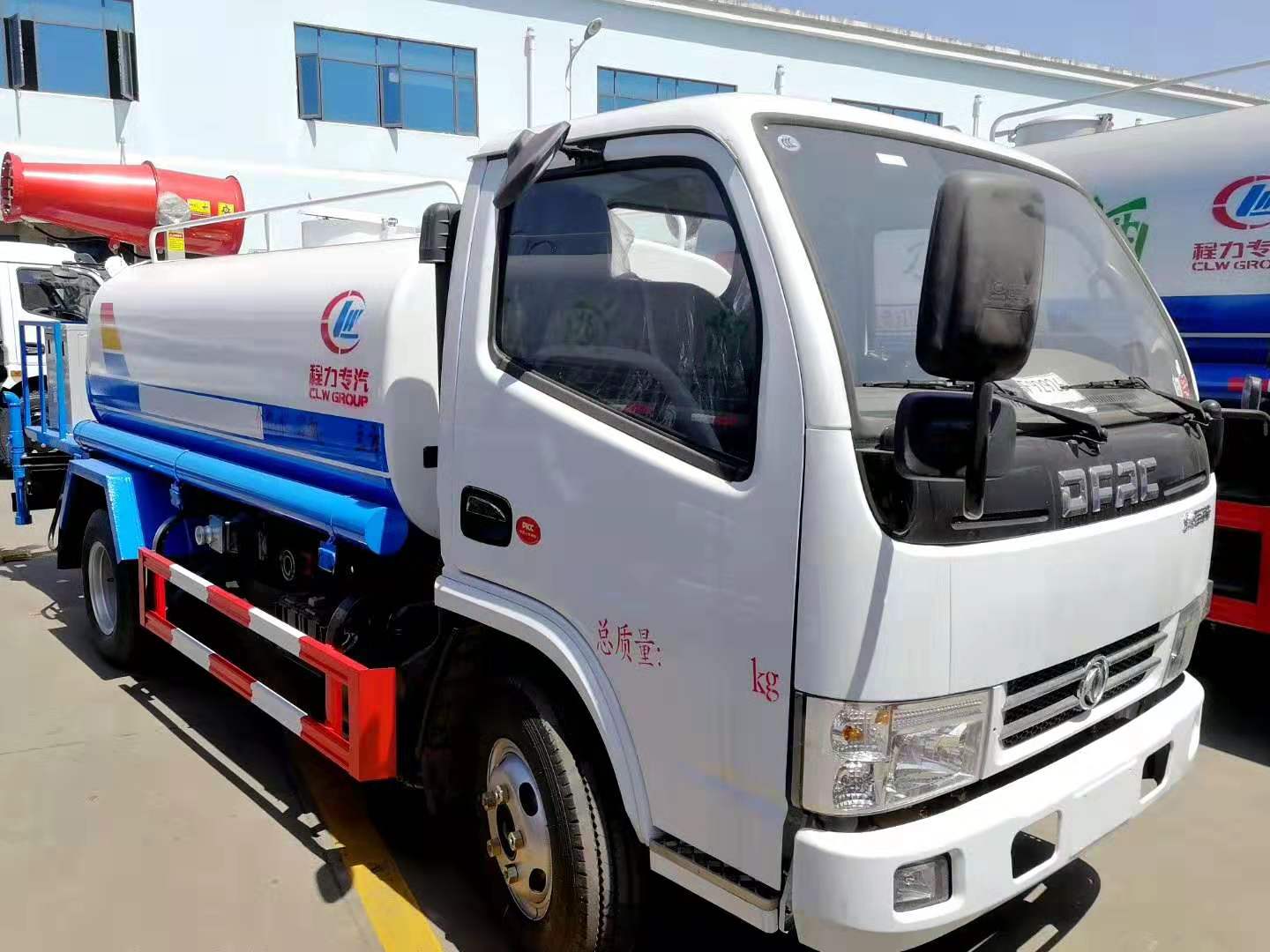 不朽情缘官网登录入口威牌东风5方雾炮洒水车