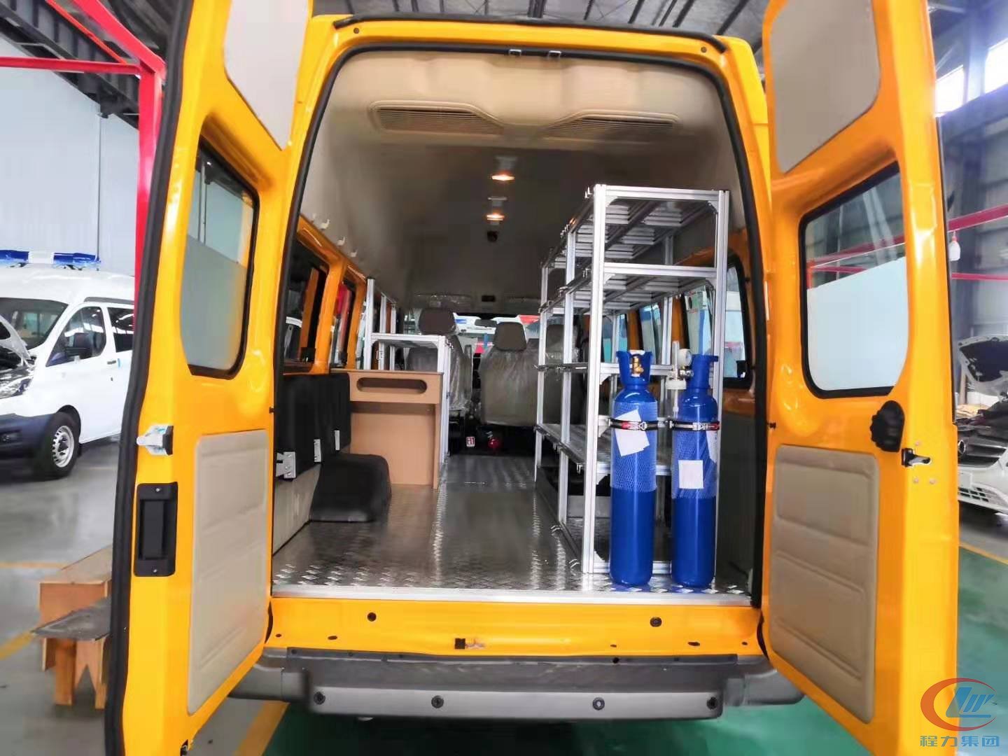 福特新时代客运版救护车，福特应急救援车