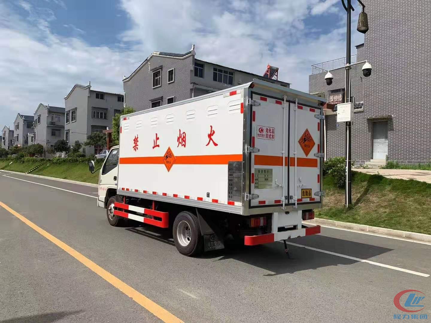 国六江铃危险品运输车，江铃国六防爆车