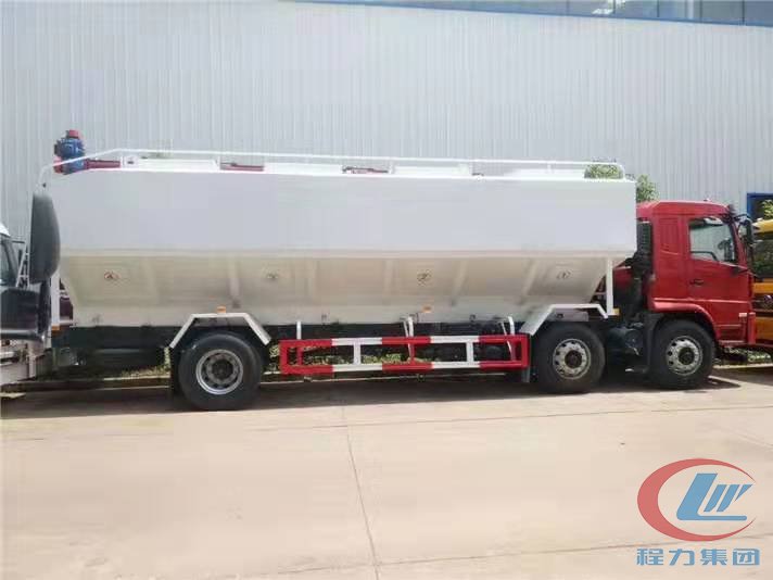 不朽情缘官网登录入口陕汽轩德小三轴散装饲料车