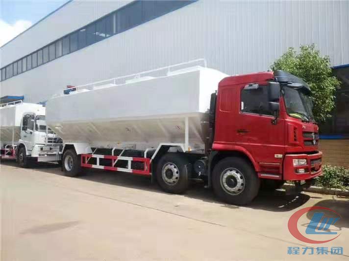 不朽情缘官网登录入口陕汽轩德小三轴散装饲料车