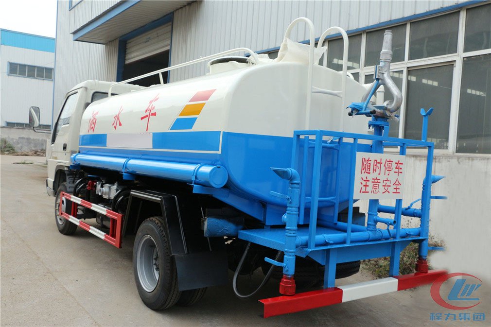 不朽情缘官网登录入口专用车福田国三5方不上户洒水车高清图片