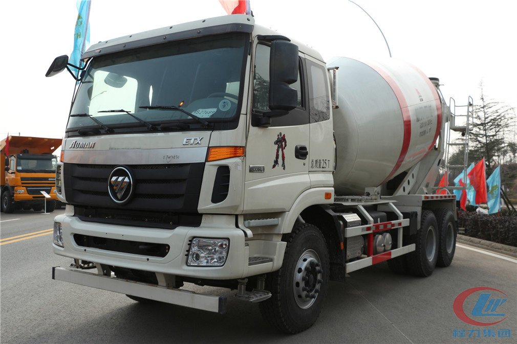 不朽情缘官网登录入口集团福田欧曼搅拌车高清图