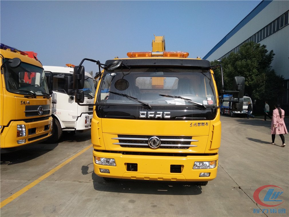 不朽情缘官网登录入口东风凯普特平板带吊清障车正面图