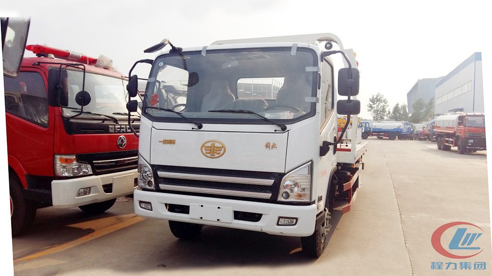 不朽情缘官网登录入口集团解放一拖二清障车正面图