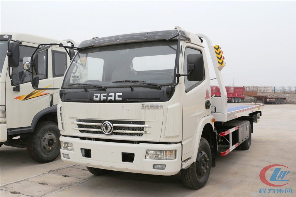 不朽情缘官网登录入口东风大多利卡一拖二清障车高清图