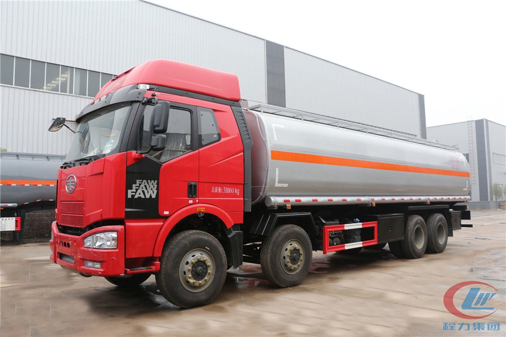 湖北不朽情缘官网登录入口解放前四后八（29方）运油车侧面图