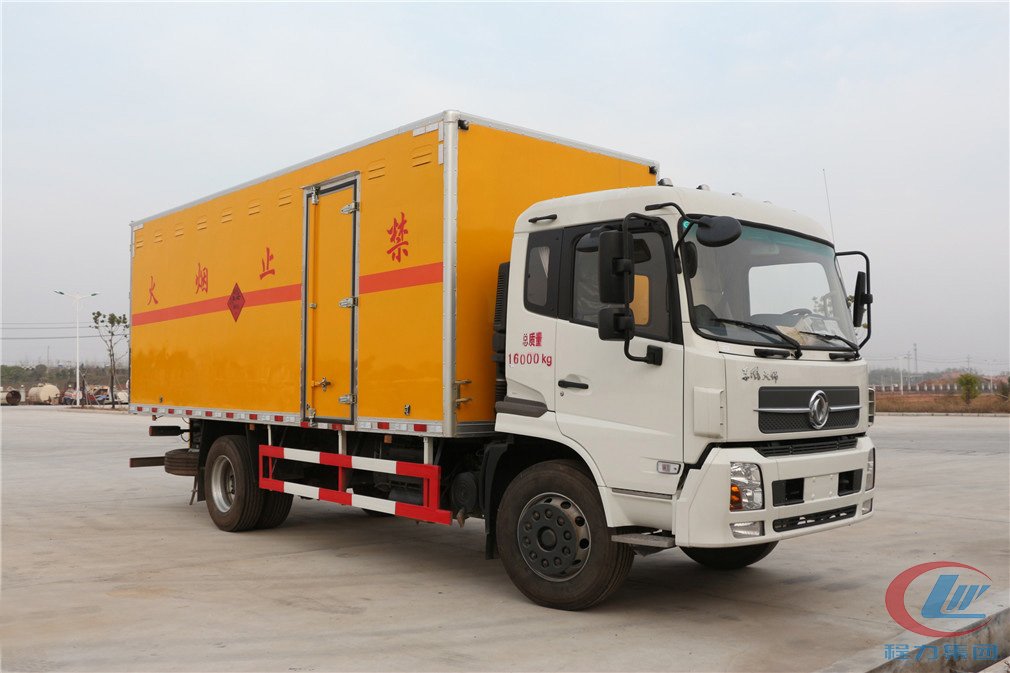 湖北不朽情缘官网登录入口东风天锦爆破器材运输车侧面图