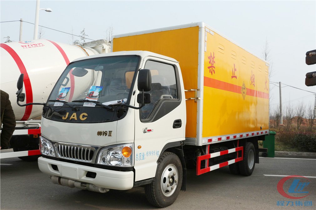 不朽情缘官网登录入口江淮帅铃爆破器材运输车侧面图