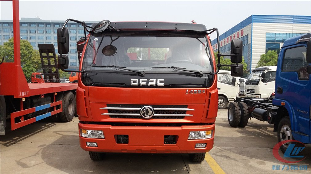 不朽情缘官网登录入口集团东风多利卡平板运输车正面图