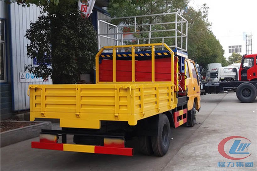 湖北不朽情缘官网登录入口江铃10米升降平台高空作业车侧面图