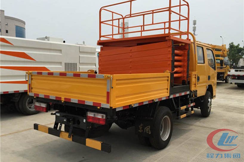 不朽情缘官网登录入口东风10米升降平台高空作业车侧面图