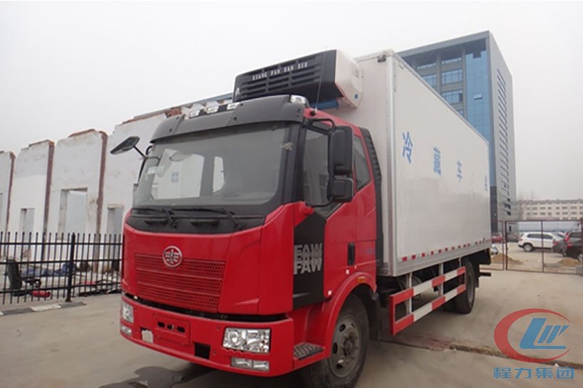 不朽情缘官网登录入口解放冷藏车解放J6--6.8米冷藏车高清图