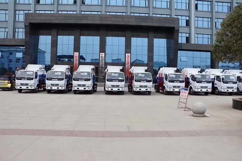 不朽情缘官网登录入口餐厨垃圾车