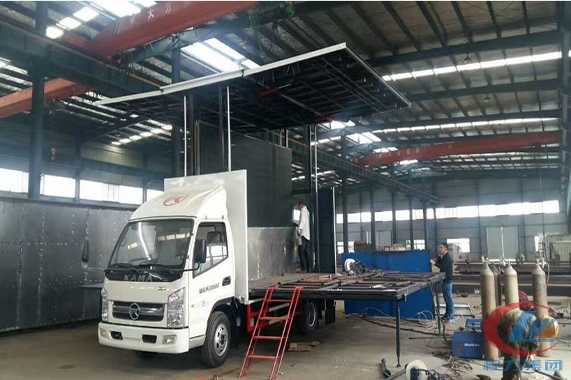 湖北不朽情缘官网登录入口凯马4.2米厢长舞台车高清图