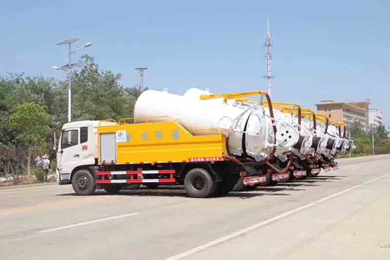 不朽情缘官网登录入口汽车集团高端环卫车厂