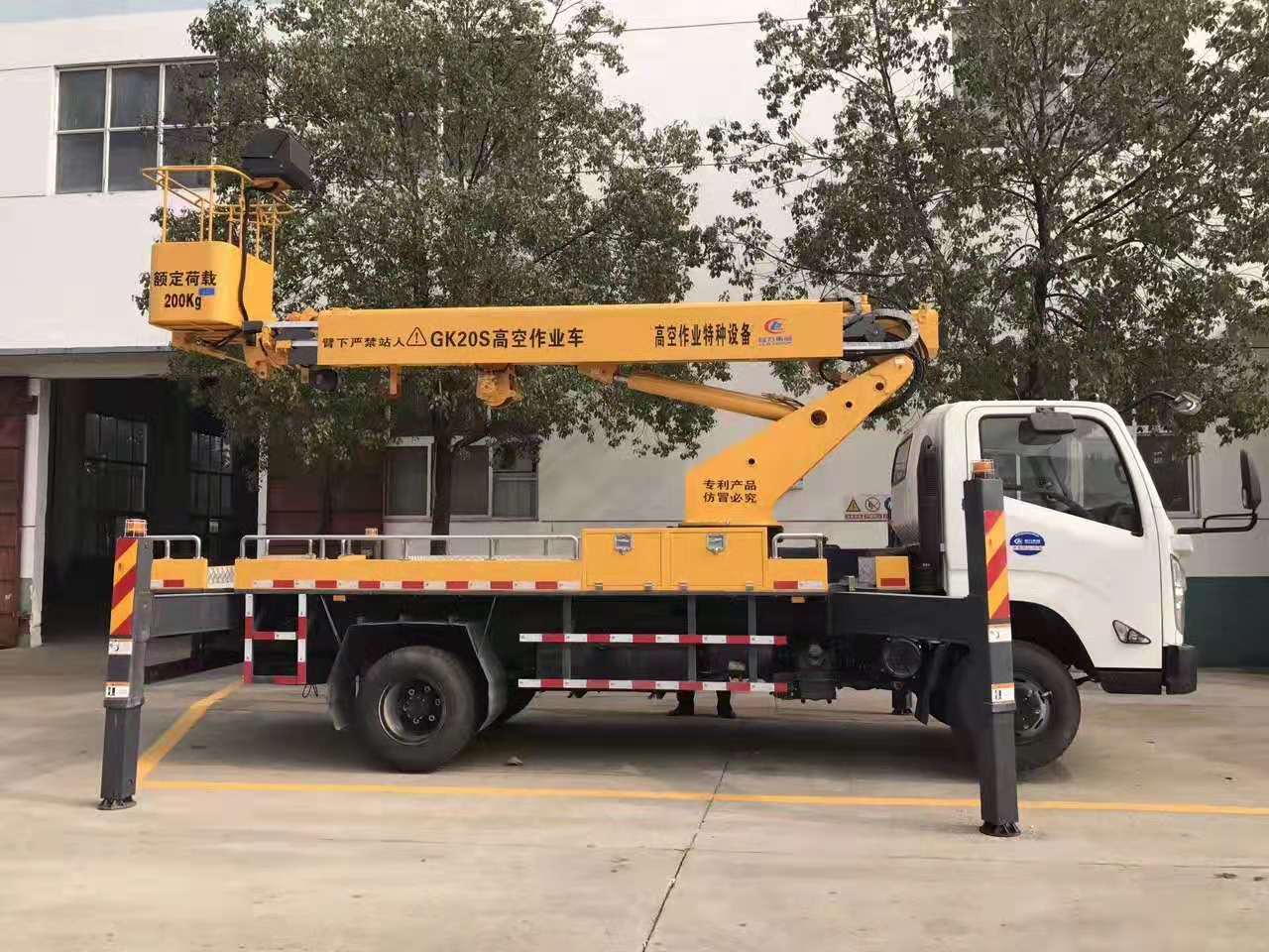 湖北不朽情缘官网登录入口江铃20米高空作业车侧面图