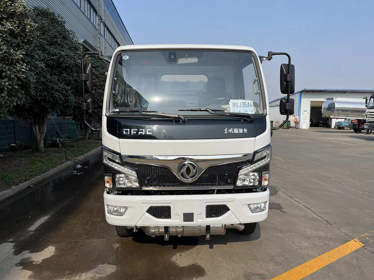 国六不朽情缘官网登录入口牌东风小福瑞卡/多利卡5方加油车