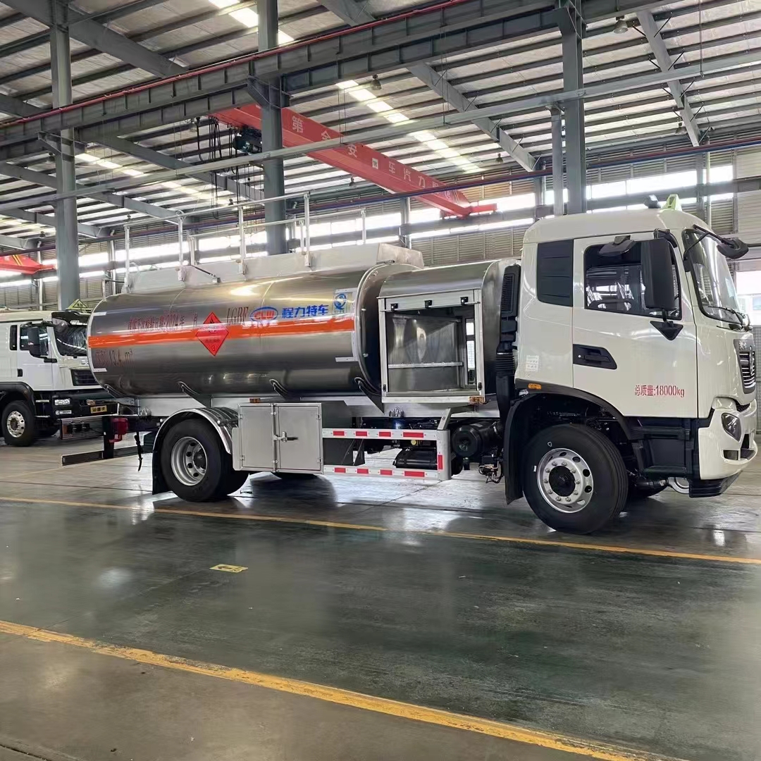 不朽情缘官网登录入口汽车飞机加油车厂家