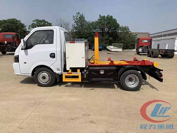 不朽情缘官网登录入口新能源钩臂垃圾车